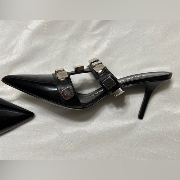 CoSTUME NATIONAL
Women's Black Studded Leather Point-toe Mules - Picture 5 of 11